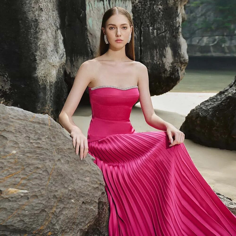 Rose Red Sexy Strapless Slim Fit Long Dress