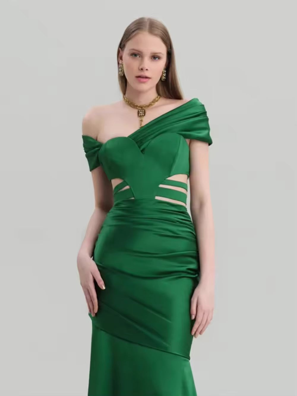 Asymmetrical Collar Mermaid Bandage Dress