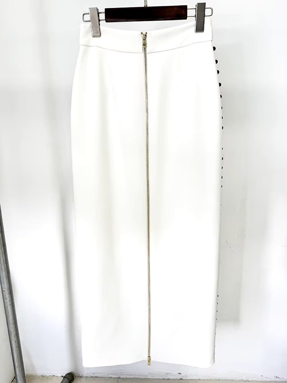 Beads Stand Collar Zip White Cropped Tops Long Skirt Set