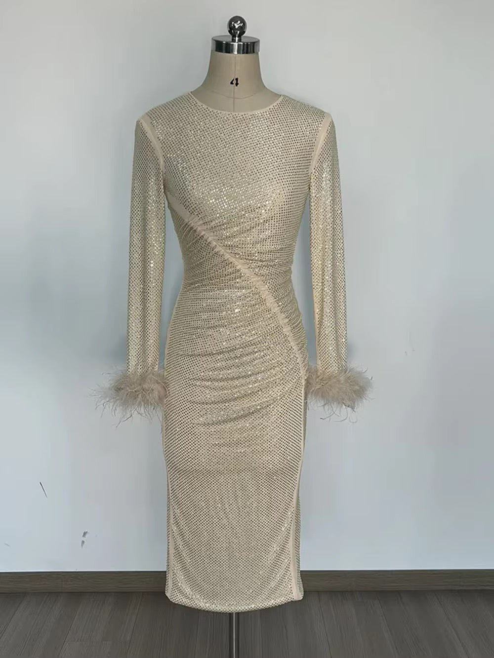 O Neck Long Sleeve Diamond Feathers Bodycon Midi Dress