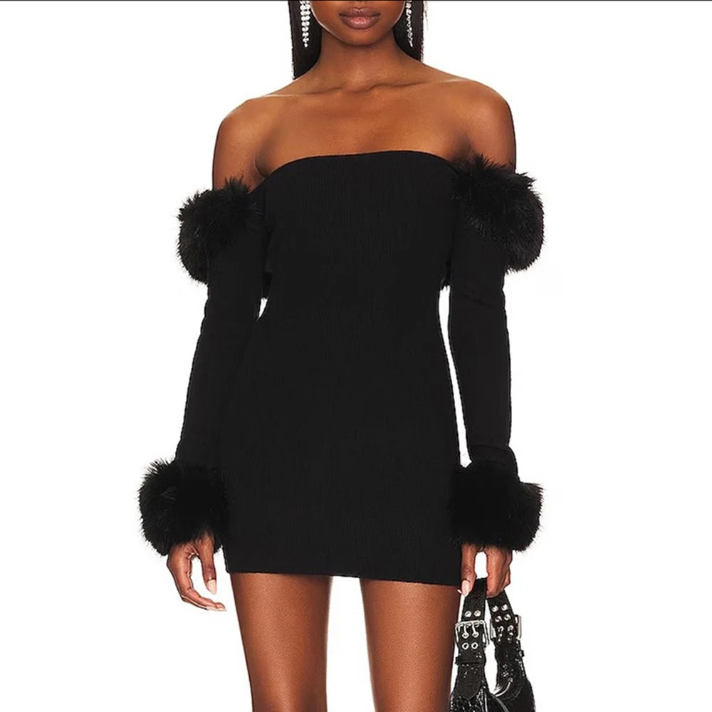 Off Shoulder Feather Tight Elastic Knitted Mini Dress