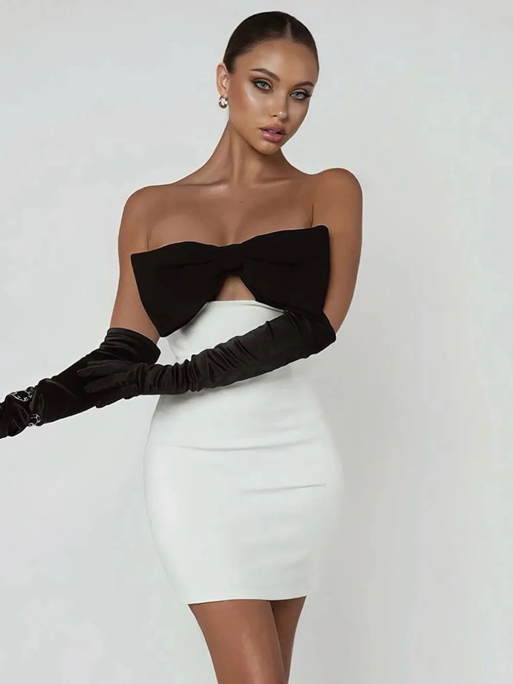 Sexy Strapless Sleeveless Bow Tie Black and White dress REBECATHELABEL